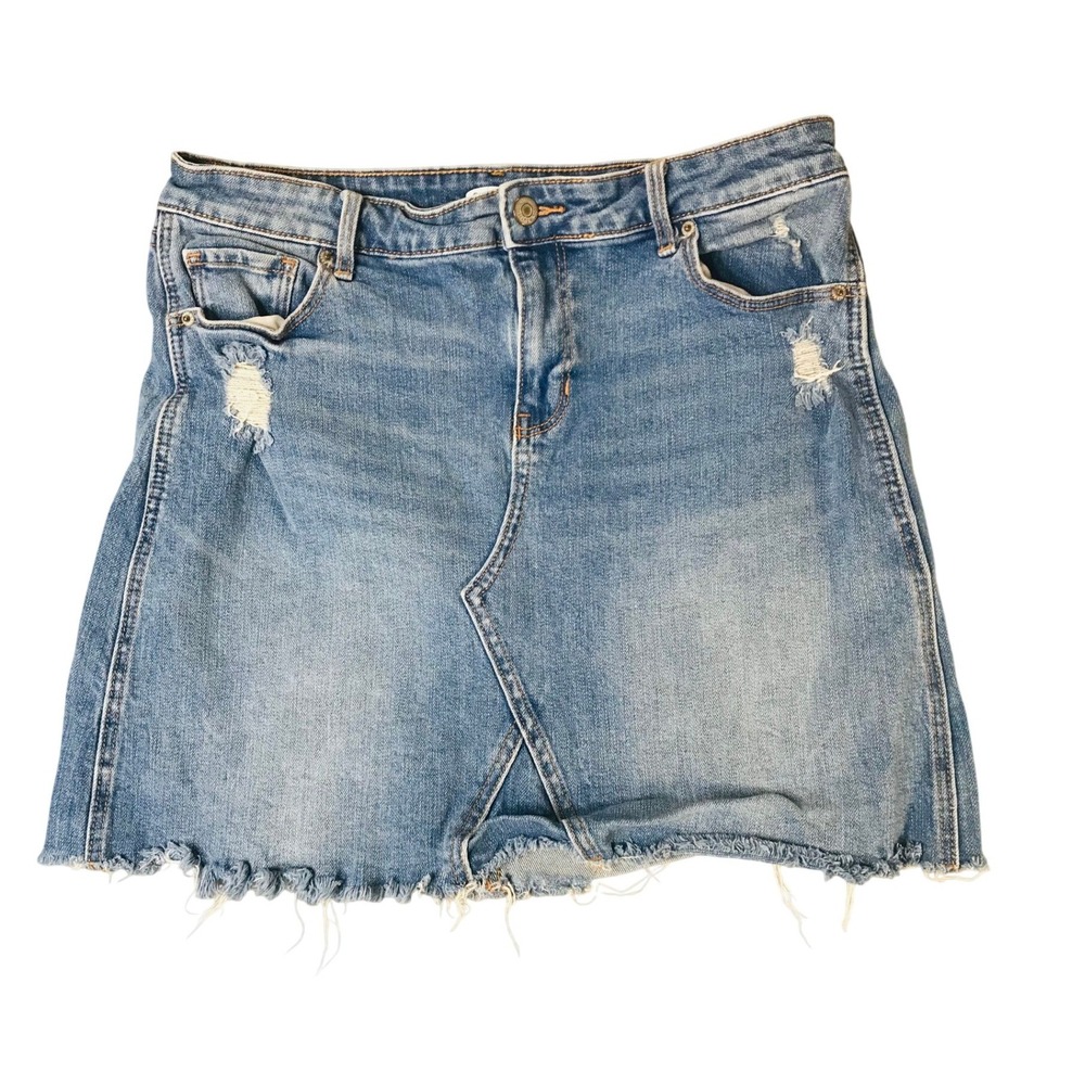 Old Navy Denim Mini Skirt 10‎ Medium Wash Distressed Raw Hem Cotton Stretch Blue